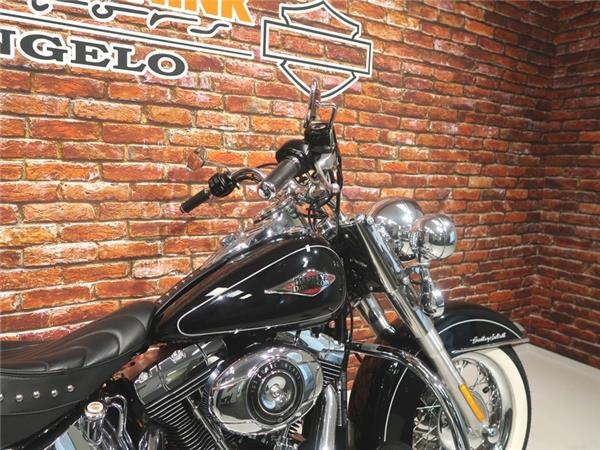 New Harley-Davidson FLSTC Heritage Classic 1690