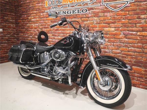 New Harley-Davidson FLSTC Heritage Classic 1690