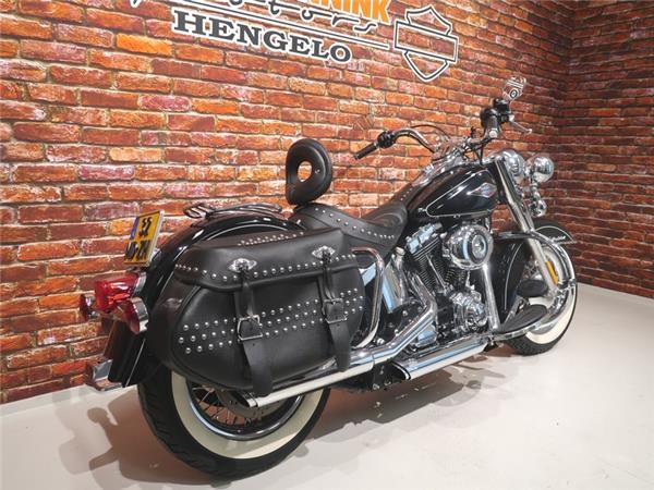 New Harley-Davidson FLSTC Heritage Classic 1690