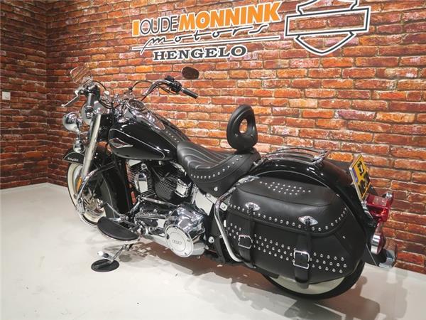 New Harley-Davidson FLSTC Heritage Classic 1690