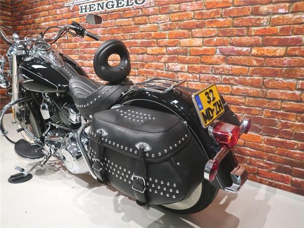 New Harley-Davidson FLSTC Heritage Classic 1690