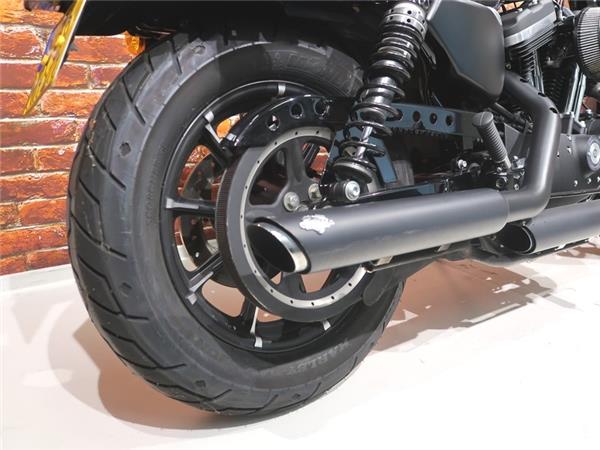 New Harley-Davidson XL 883 N Iron Sportster
