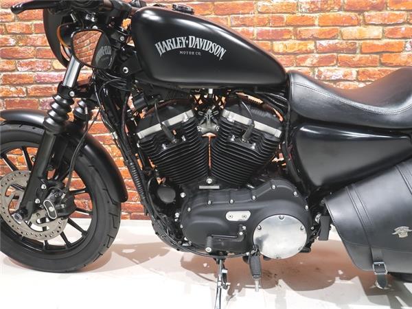 2014 Harley-Davidson XL 883 N Iron Sportster