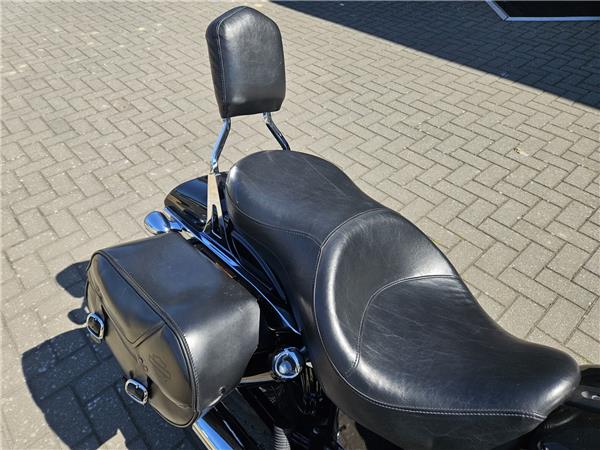 2017 Harley-Davidson FXDF 103