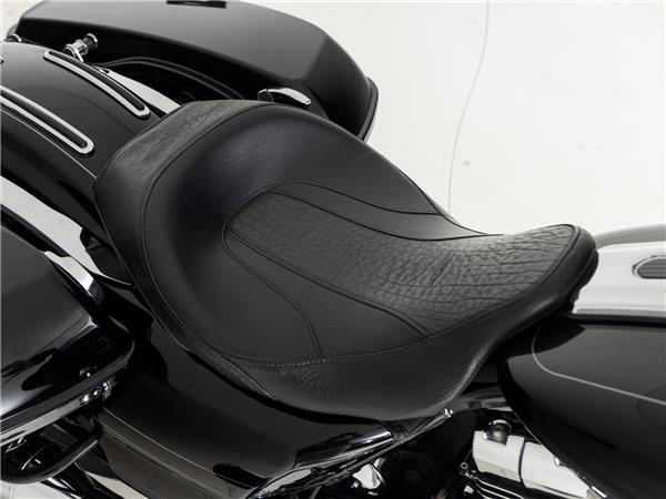 2015 Harley-Davidson FLHXS Street Glide Special Solid