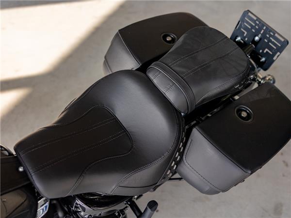 New Harley-Davidson FLHC Heritage Classic Solid Colour