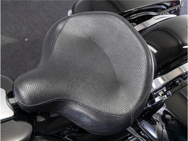 2015 Harley-Davidson FLH Electra Glide