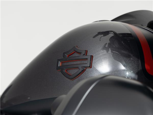 2018 Harley-Davidson FLHXSE CVO Street Glide