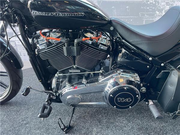 2018 Harley-Davidson FXSB Softail Breakout