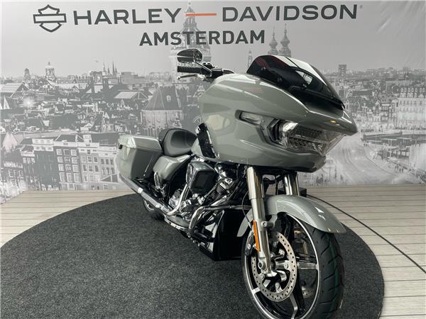 New Harley-Davidson FLTRX ROAD GLIDE