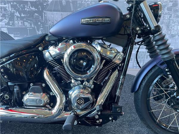 New Harley-Davidson FXBB STREET BOB Solid Color