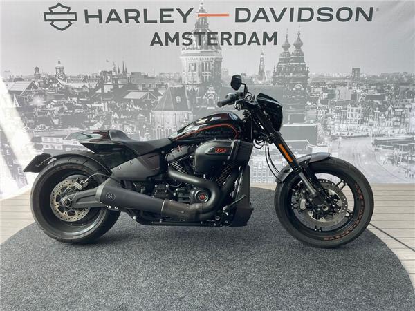 2019 Harley-Davidson SOFTAIL FXDR 114