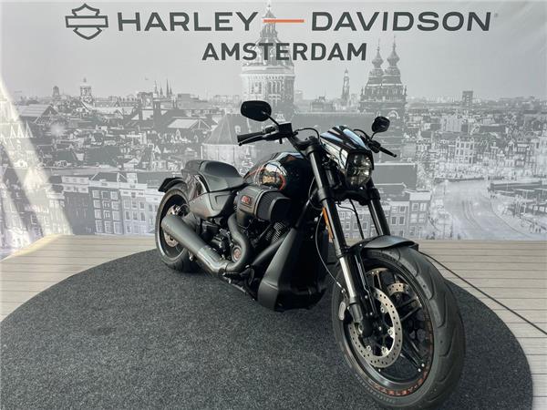 2019 Harley-Davidson SOFTAIL FXDR 114