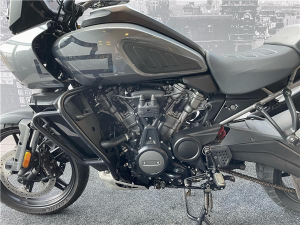 New Harley-Davidson PAN AMERICA S CAST