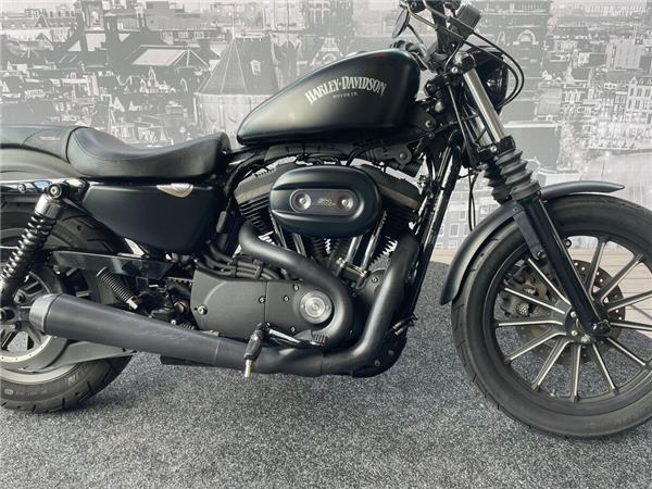 2015 Harley-Davidson XL 883N IRON