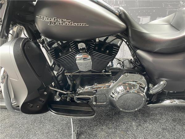 New Harley-Davidson FLHXS STREET GLIDE SPECIAL