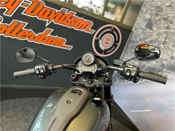 New Harley-Davidson SOFTAIL FXLRS LOW RIDER S Solid Colour