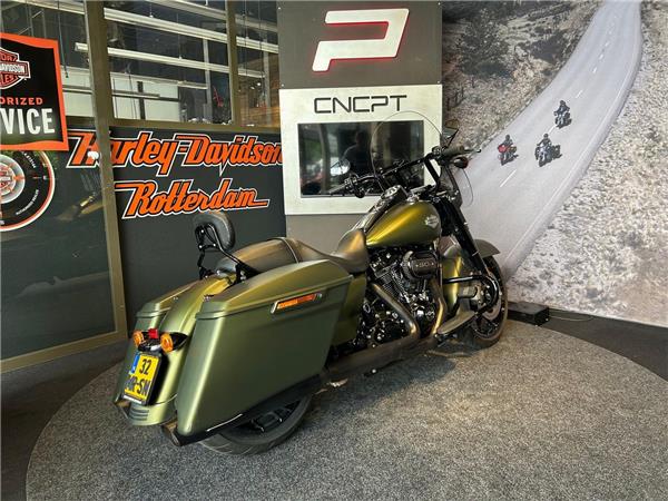 New Harley-Davidson FLHRXS ROAD KING SPECIAL