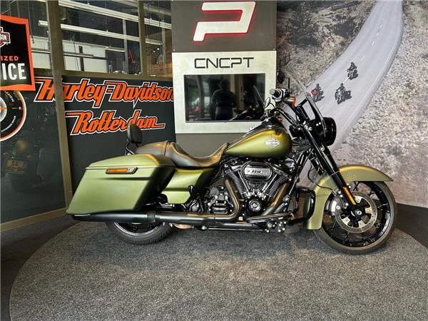 New Harley-Davidson FLHRXS ROAD KING SPECIAL