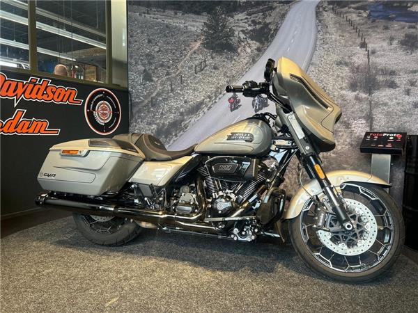 2023 Harley-Davidson FLHXSE CVO STREET GLIDE
