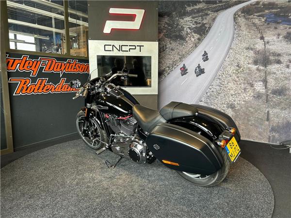 2018 Harley-Davidson FLSB SPORT GLIDE