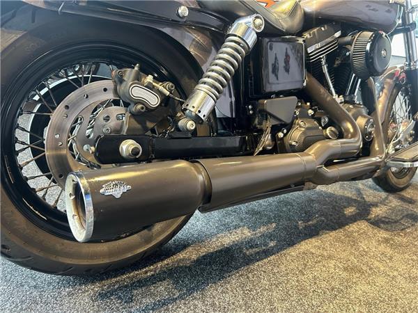 2016 Harley-Davidson FXDB Street Bob 103
