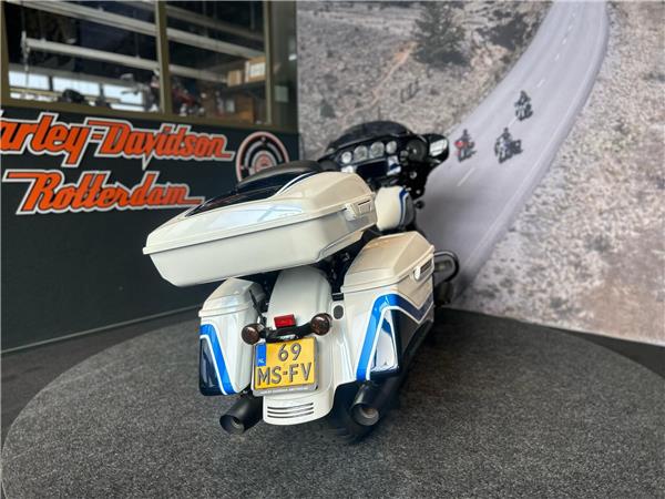 New Harley-Davidson FLHXS STREET GLIDE SPECIAL