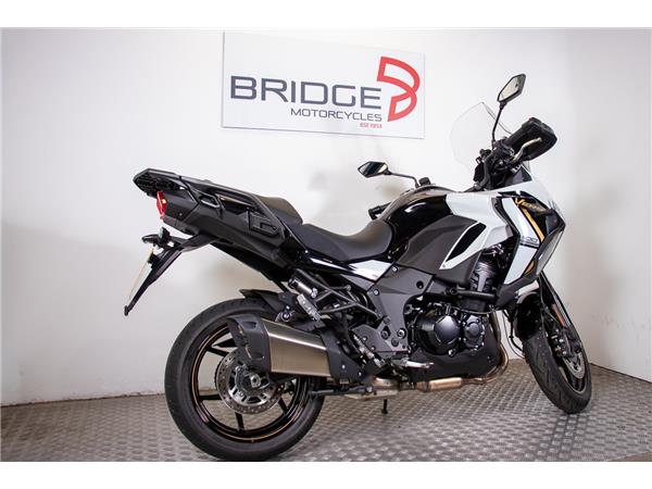 2025 KAWASAKI VERSYS 1100