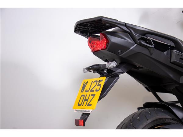 2025 KAWASAKI VERSYS 1100