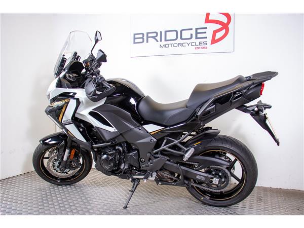 2025 KAWASAKI VERSYS 1100