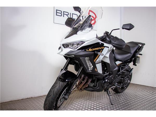 2025 KAWASAKI VERSYS 1100