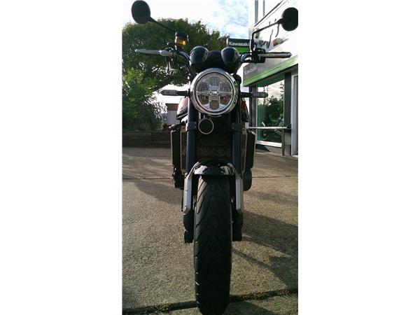 2024 Kawasaki Z900 RS