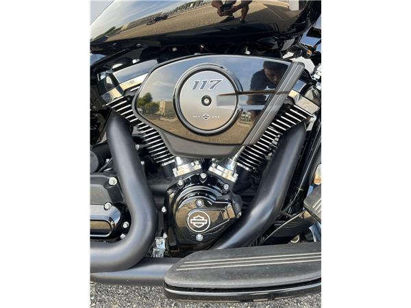 2025 Street Glide