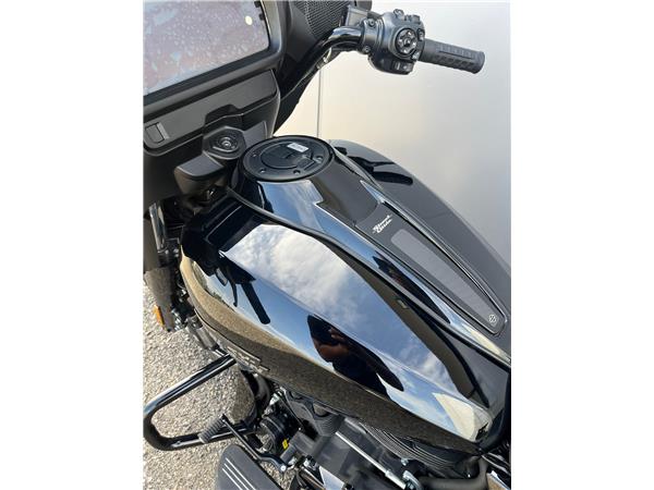 2025 Street Glide