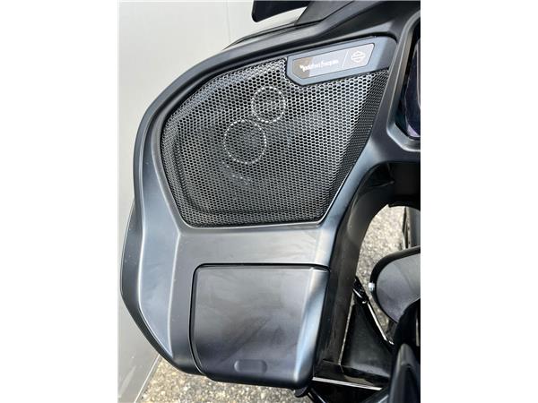 2025 Road Glide
