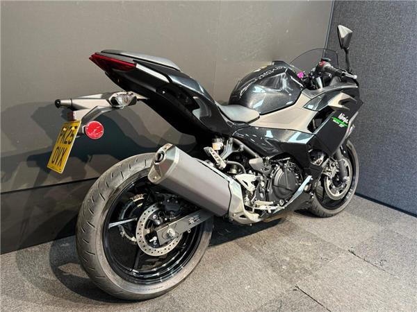 2024 Kawasaki Ninja 500