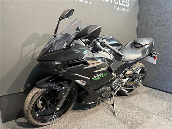 2024 Kawasaki Ninja 500