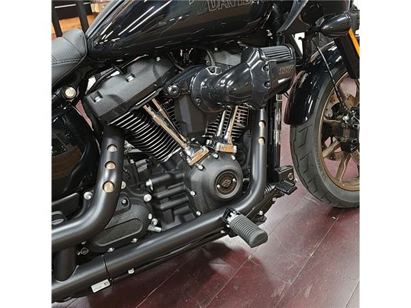 Harley-Davidson Softail-Cruiser LOW RIDER ST 117 contovendita