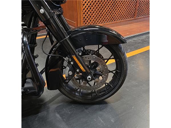 Harley-Davidson Touring ROAD KING SP. 114 contovendita