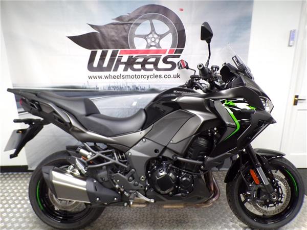 2025 Kawasaki Versys 1100