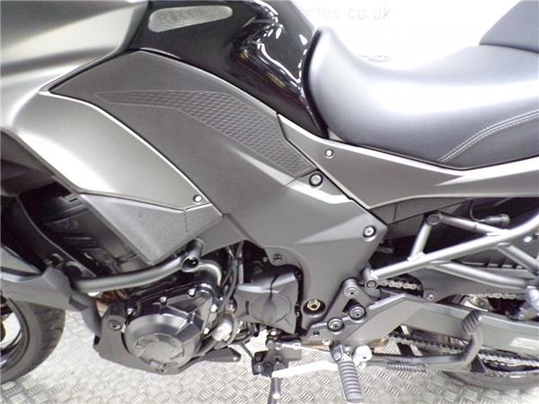 2025 Kawasaki Versys 1100