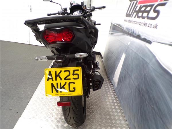 2025 Kawasaki Versys 1100