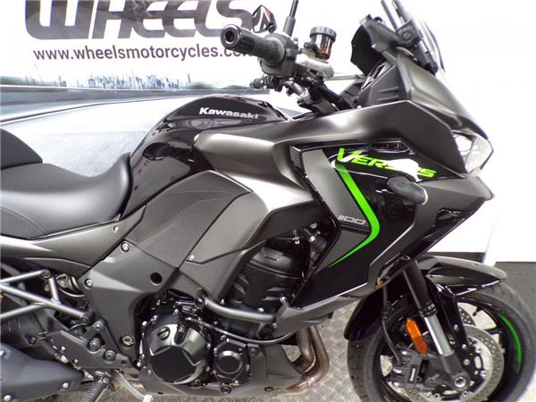 2025 Kawasaki Versys 1100