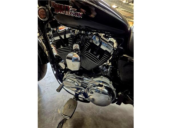 2015 HARLEY-DAVIDSON SUPERLOW