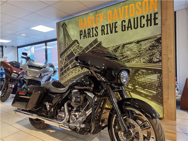 2017 HARLEY-DAVIDSON STREET GLIDE