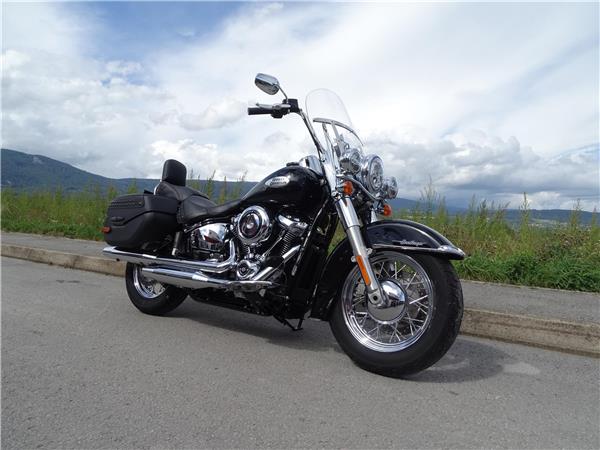 2021 harley-davidson FLHC Heritage Classic 107