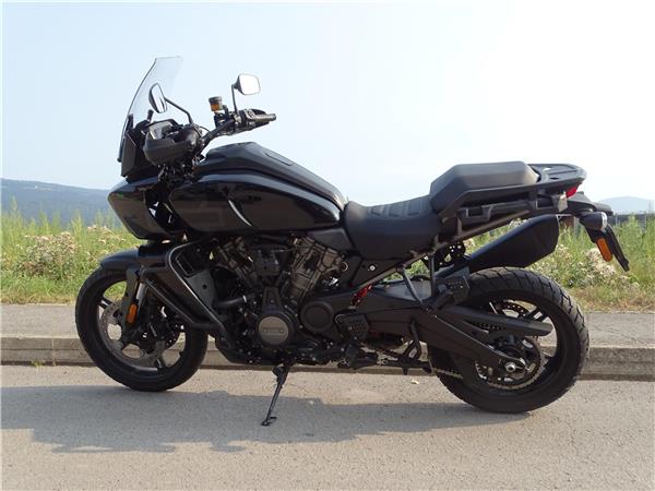 2022 harley-davidson RA Pan America 1250 Special