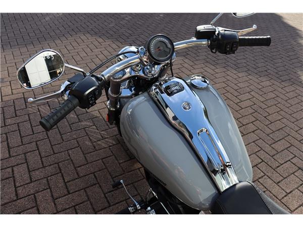 2025 HARLEY-DAVIDSON SOFTAIL FXBR BREAKOUT
