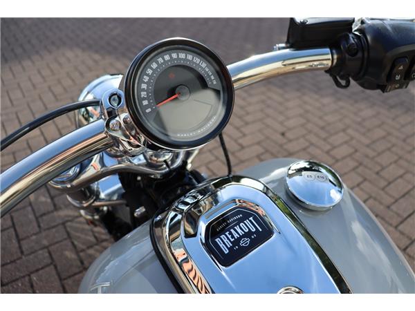 2025 HARLEY-DAVIDSON SOFTAIL FXBR BREAKOUT