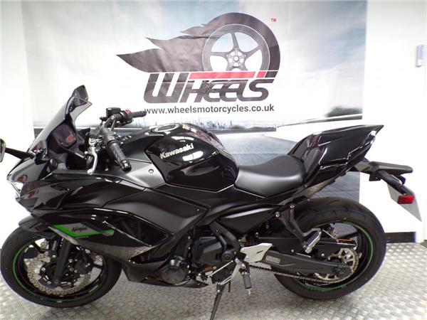 2025 Kawasaki Ninja 650